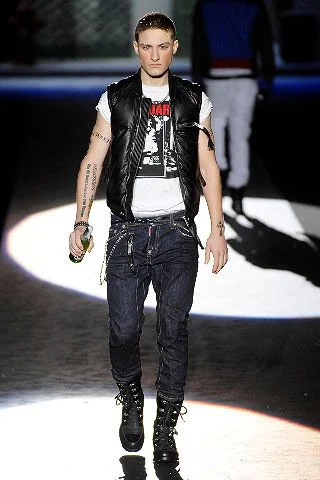 Look 17